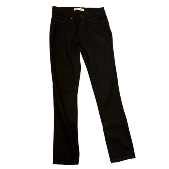 Signature by Levi Strauss  Mid Rise Straight Black Jeans Size 6M NWOT 28 X 32 - Picture 1 of 10